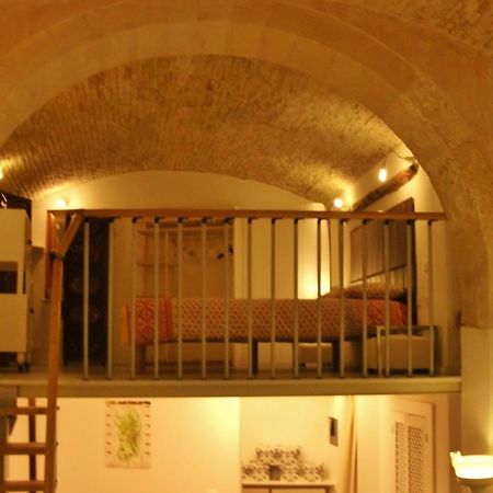 Residenze Palazzo Pes Lägenhet Cagliari Rum bild